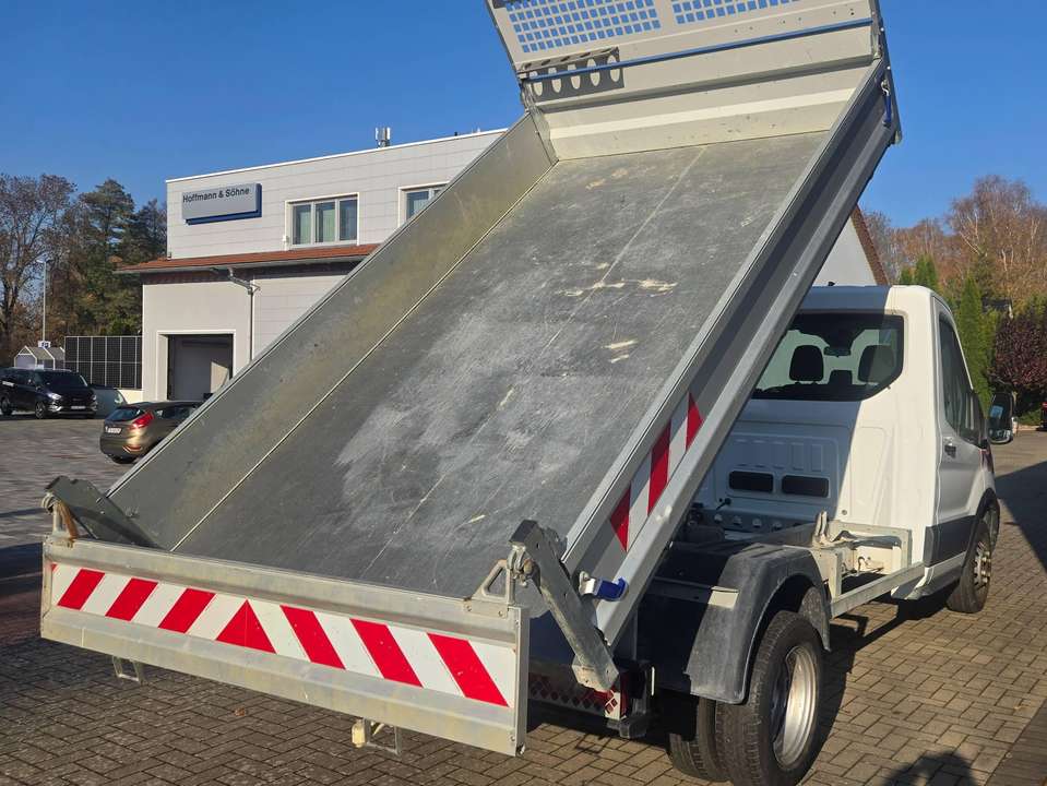 Ford Transit - Imagem 2