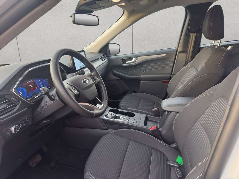 Ford Kuga - Imagem 9