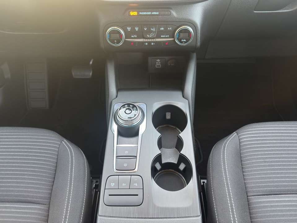 Ford Kuga - Imagem 13