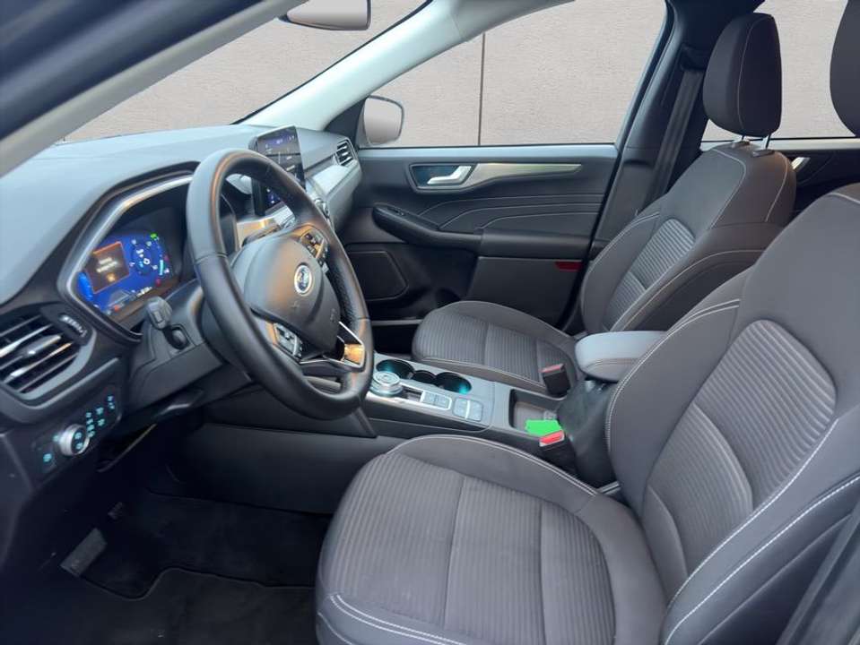 Ford Kuga - Imagem 11
