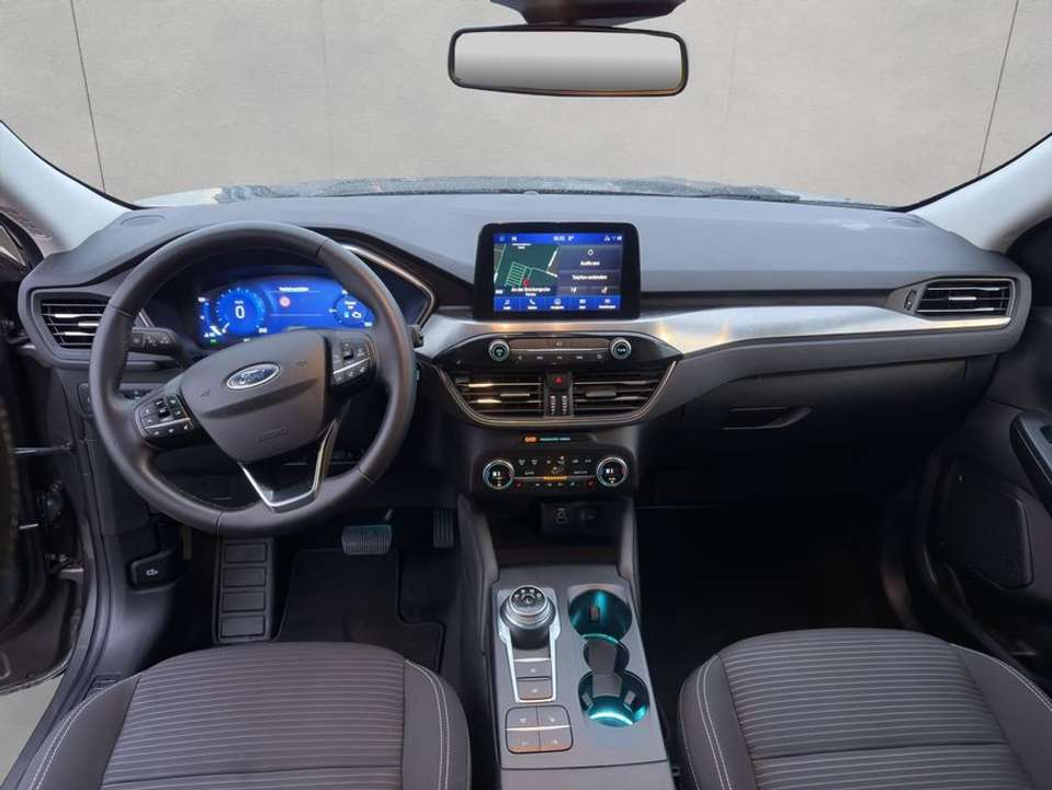 Ford Kuga - Imagem 14