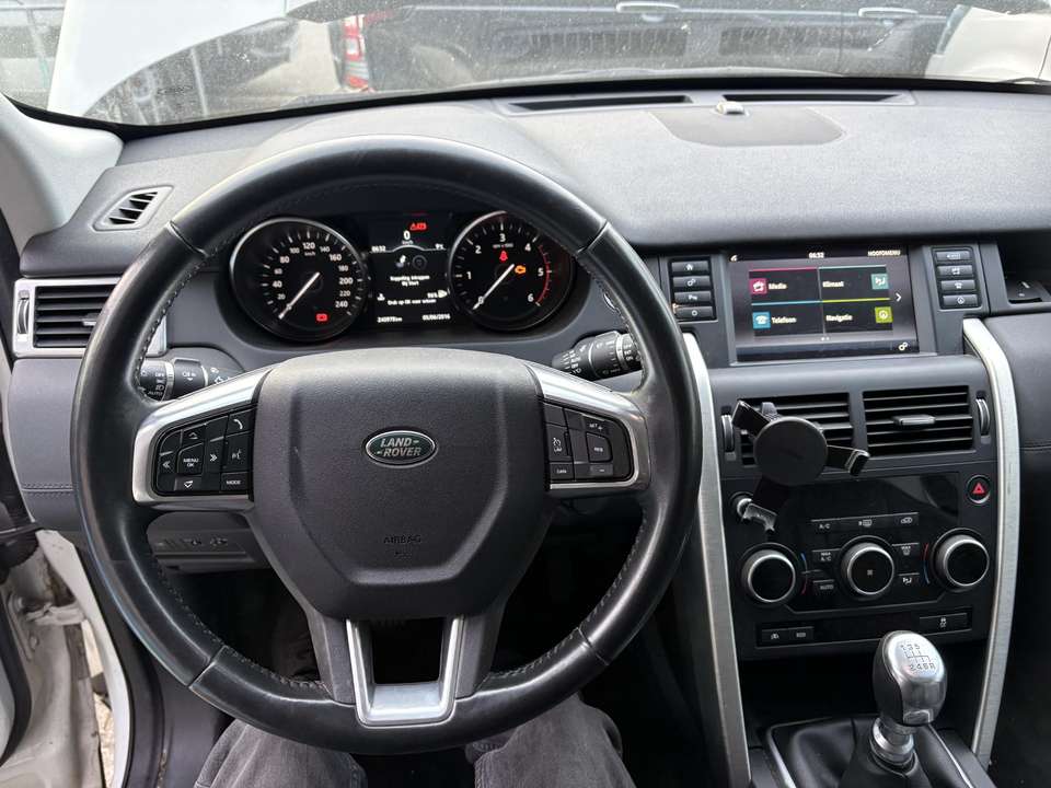Land Rover Discovery Sport - Imagem 6