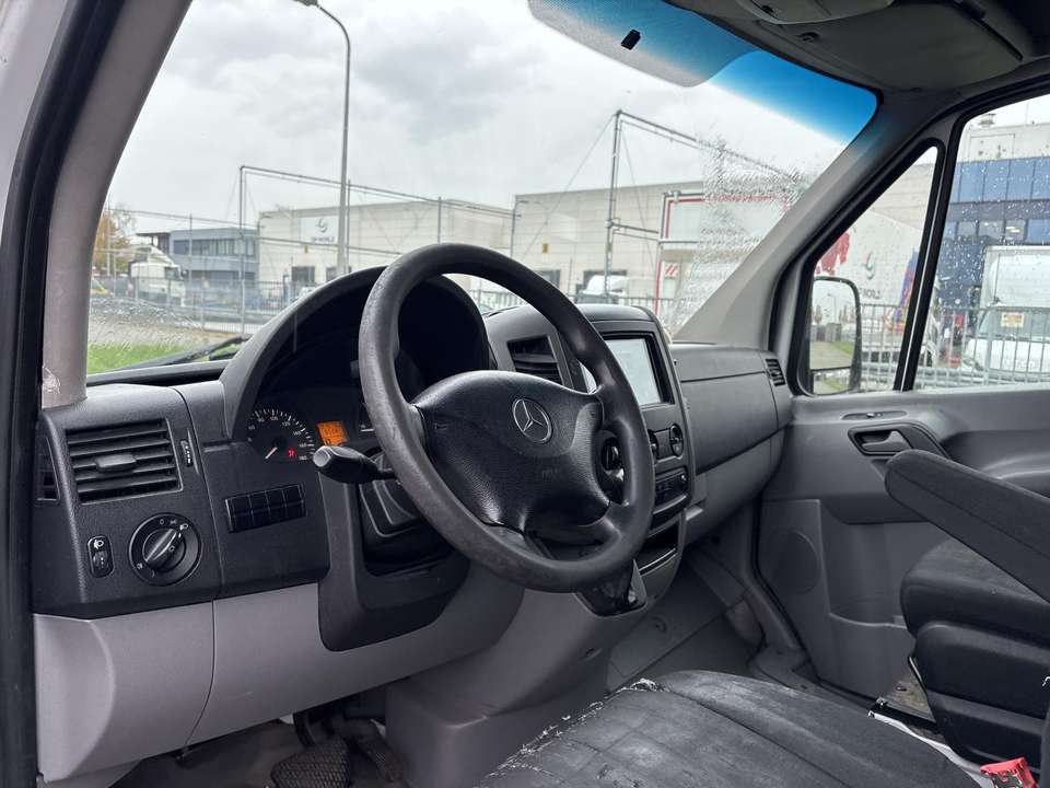 Mercedes-Benz Sprinter - Imagem 3
