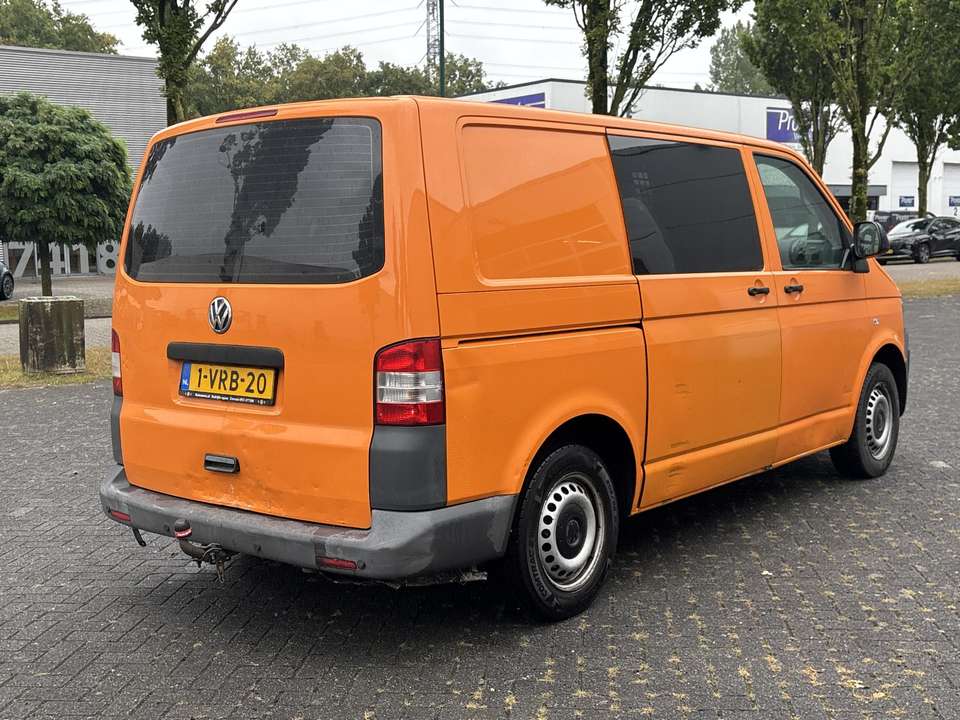 Volkswagen T5 Transporter - Imagem 2