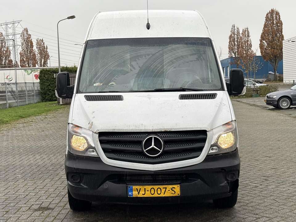 Mercedes-Benz Sprinter - Imagem 5