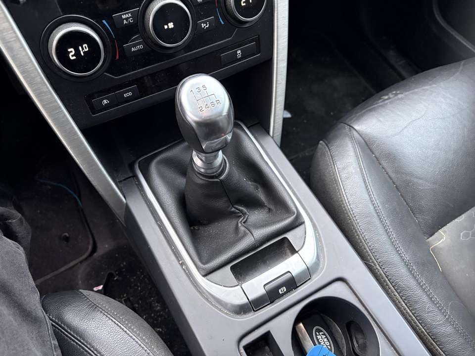 Land Rover Discovery Sport - Imagem 11