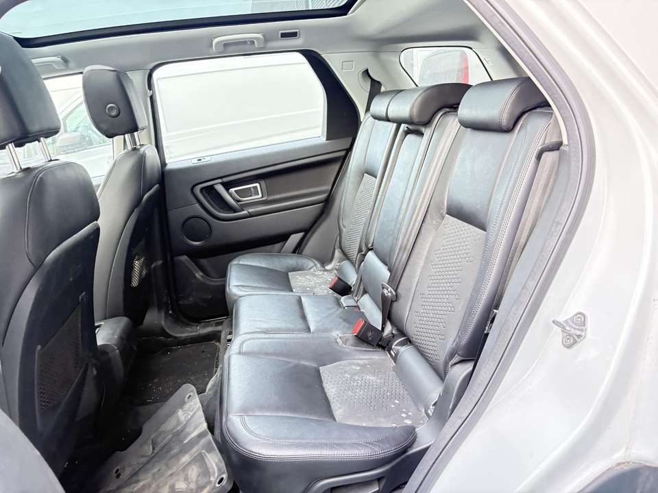 Land Rover Discovery Sport - Imagem 12