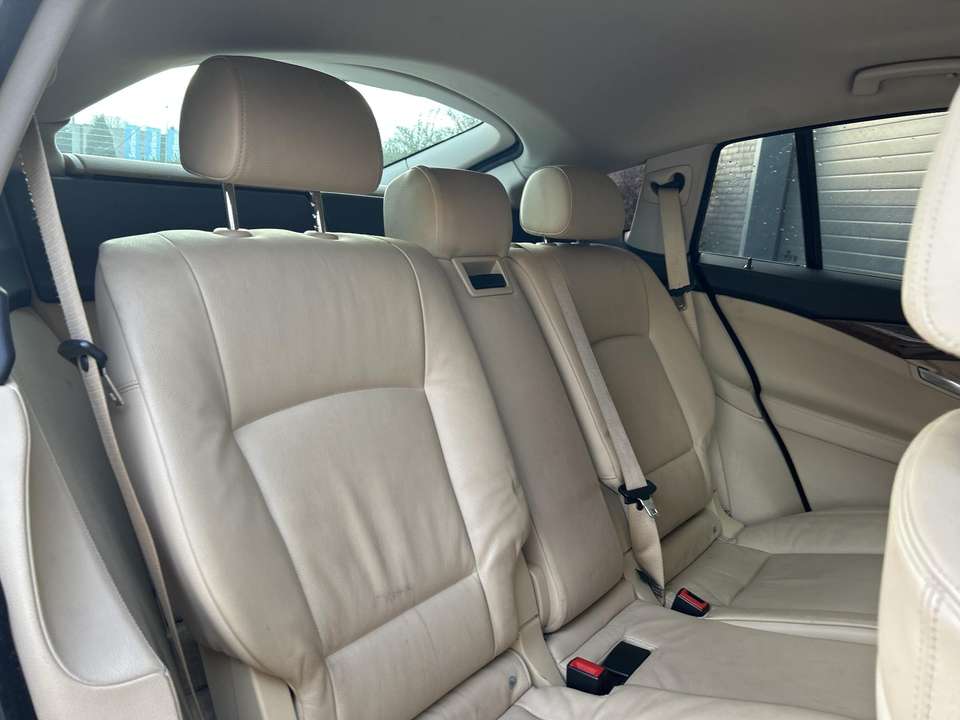 BMW 535 - Imagem 13