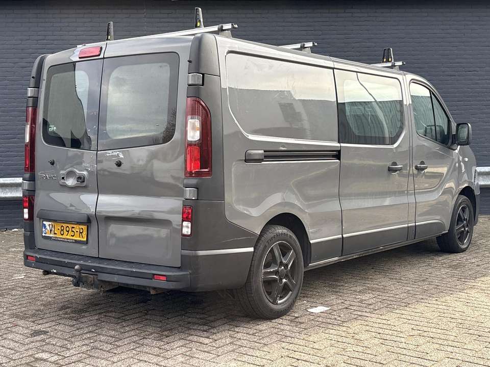 Renault Trafic - Imagem 2