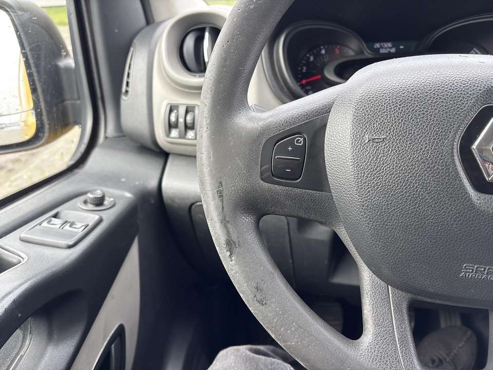 Renault Trafic - Imagem 10