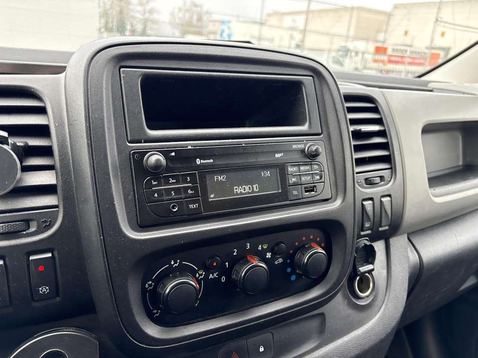 Renault Trafic - Imagem 12