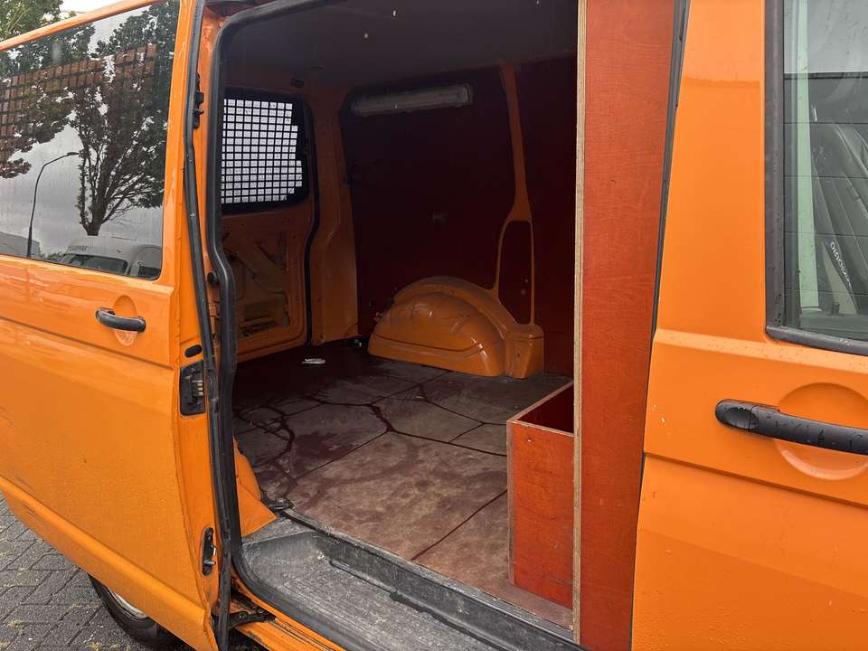 Volkswagen T5 Transporter - Imagem 14