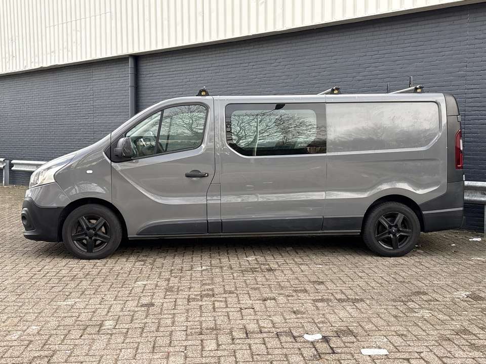 Renault Trafic - Imagem 8