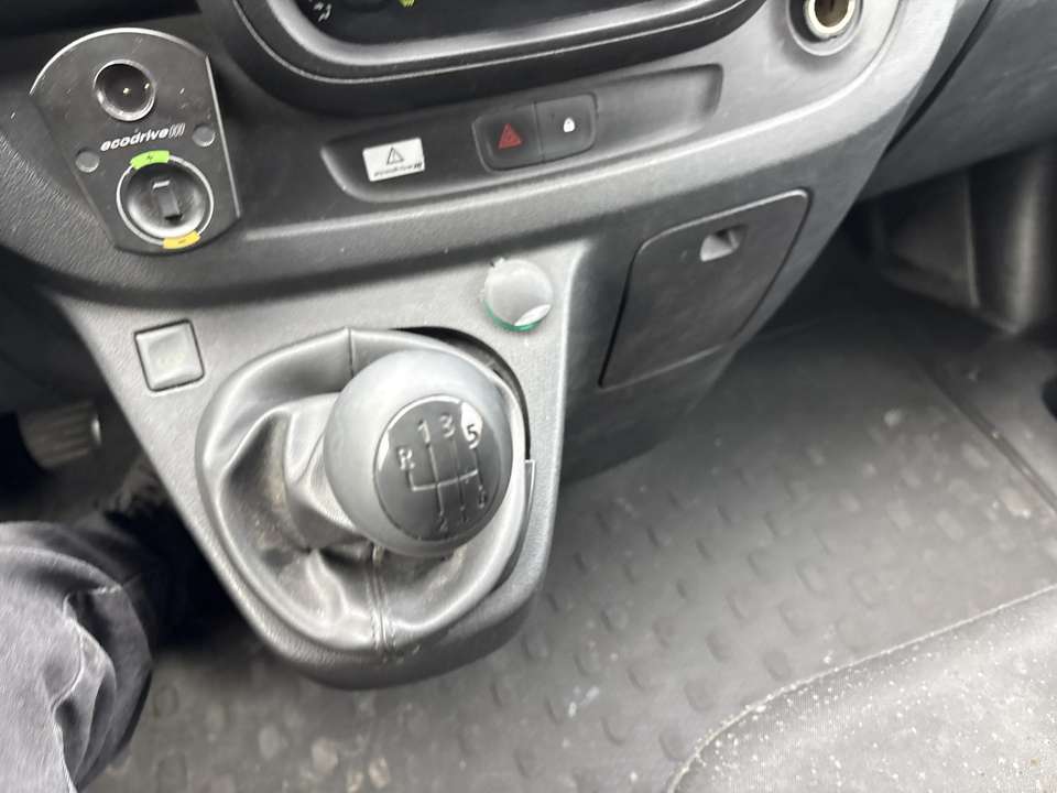 Renault Trafic - Imagem 14