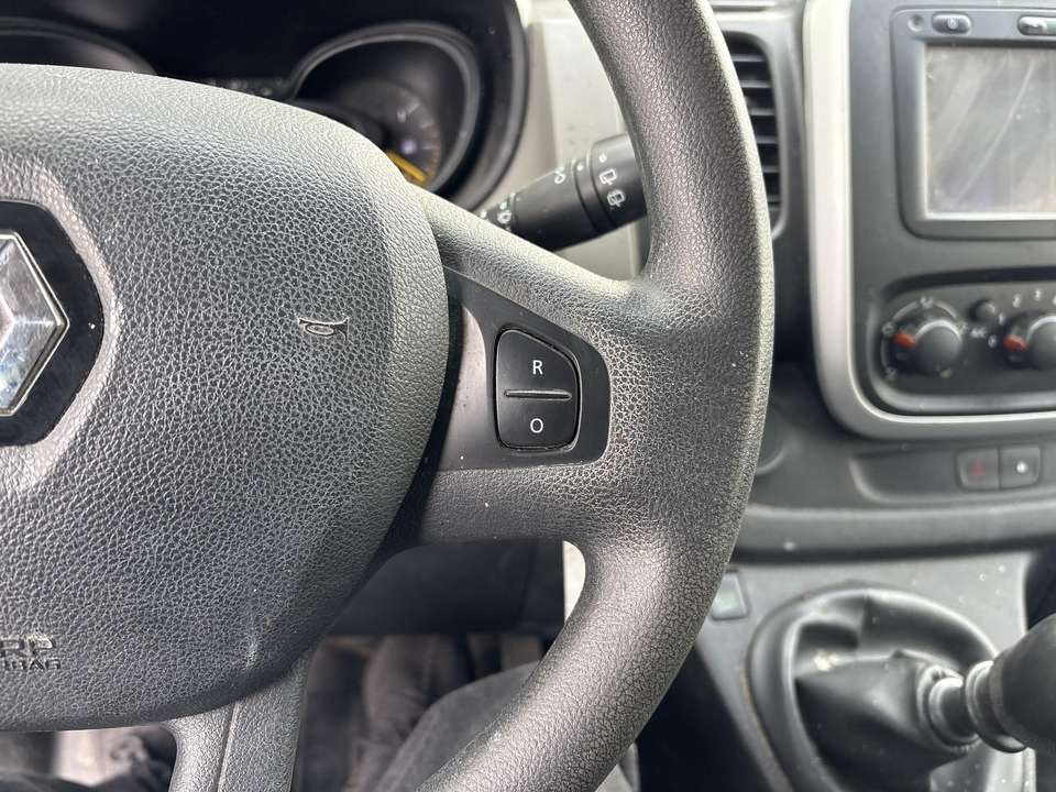 Renault Trafic - Imagem 11