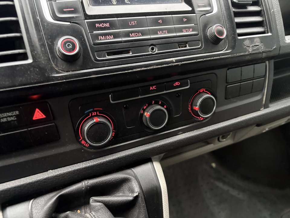 Volkswagen T6 Transporter - Imagem 14