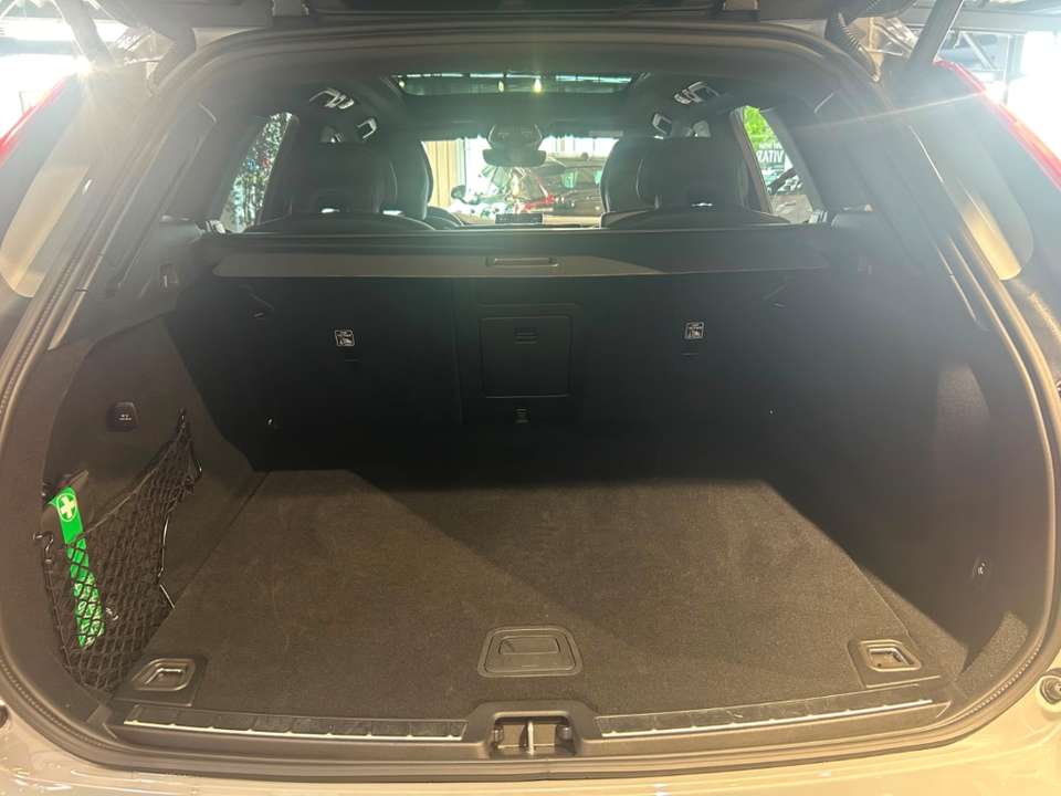Volvo XC60 - Imagem 10