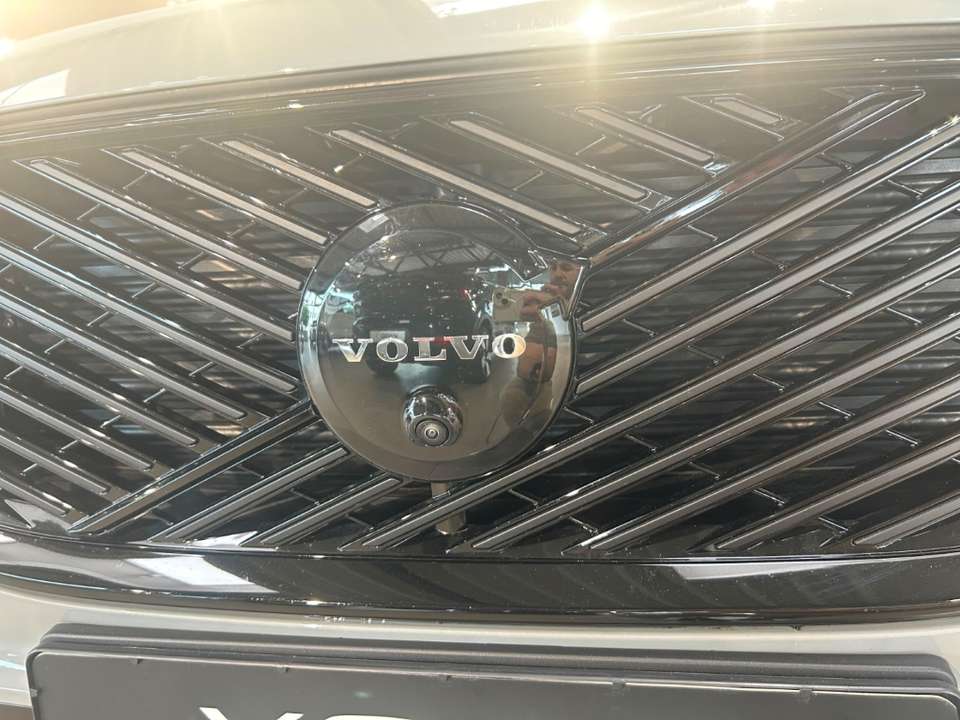 Volvo XC60 - Imagem 11