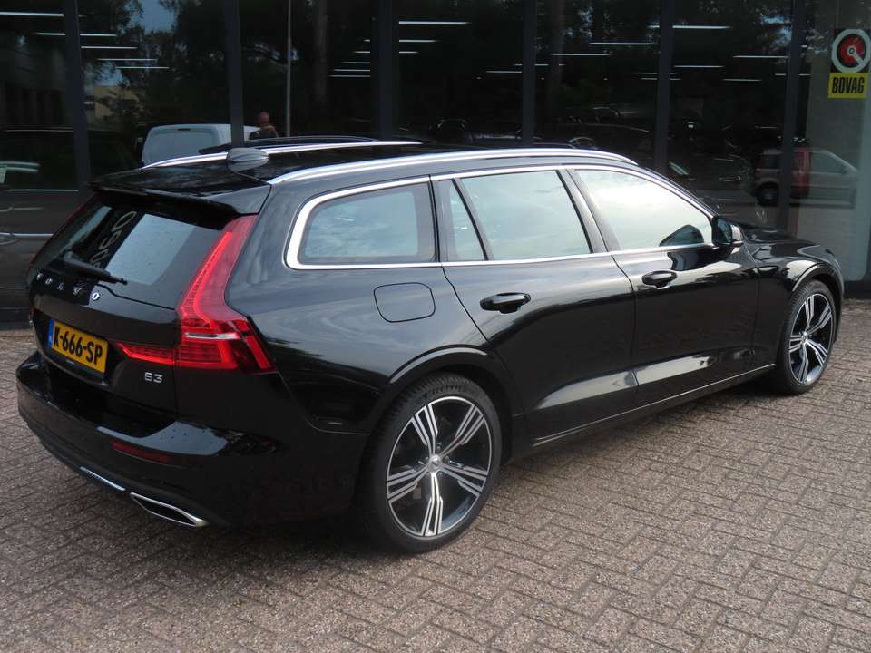 Volvo V60 - Imagem 12