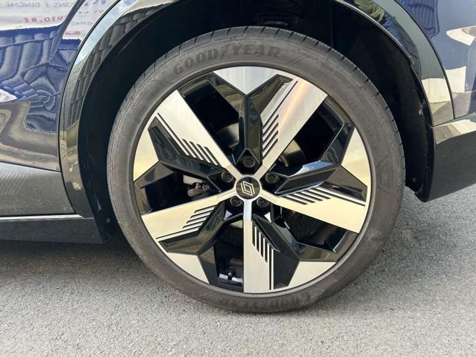 Renault Megane E-Tech - Imagem 7