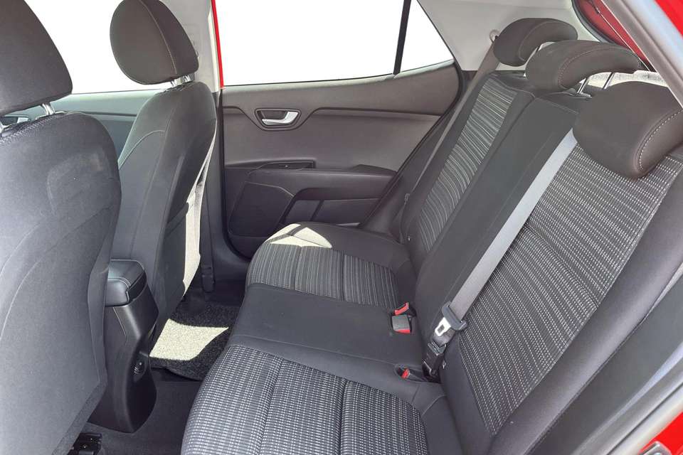 Kia Stonic - Imagem 8