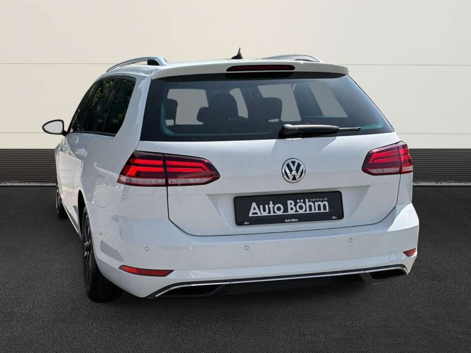 Volkswagen Golf - Imagem 3