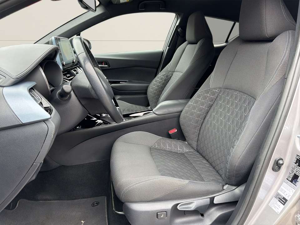 Toyota C-HR - Imagem 9