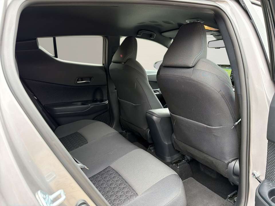 Toyota C-HR - Imagem 15