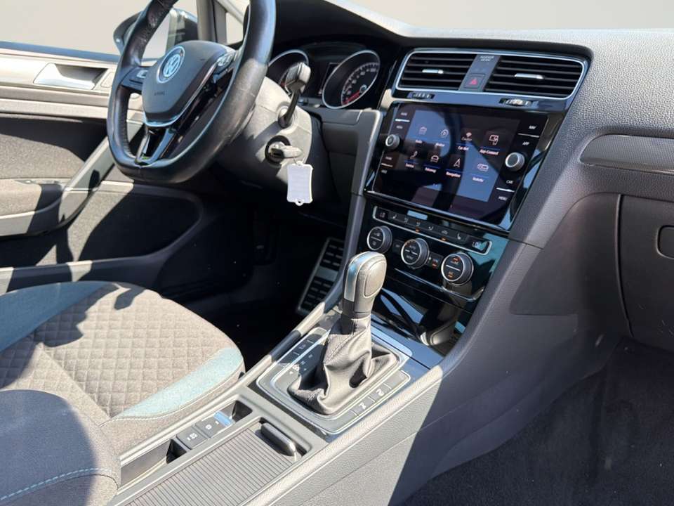 Volkswagen Golf - Imagem 14