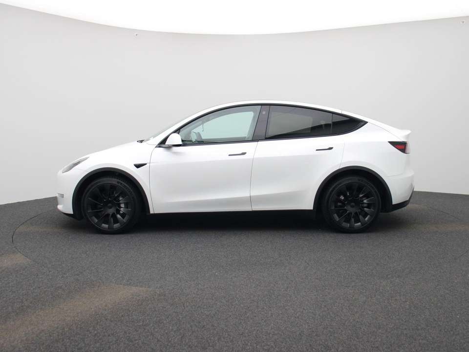 Tesla Model Y - Imagem 4