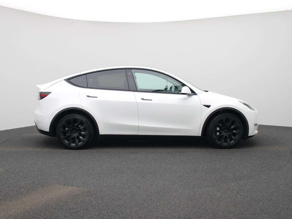 Tesla Model Y - Imagem 6