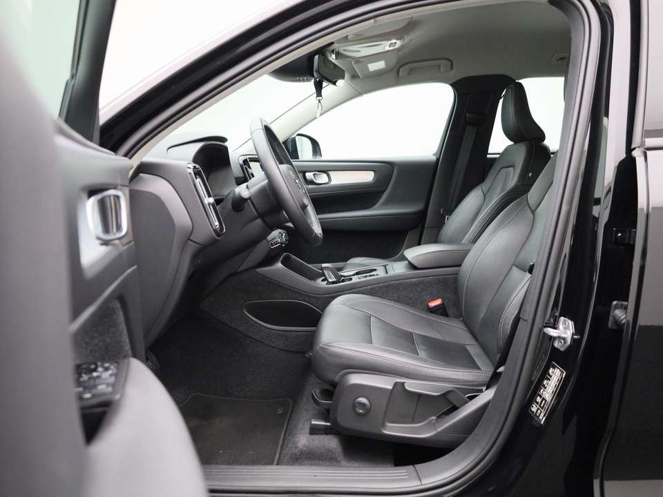 Volvo XC40 - Imagem 12
