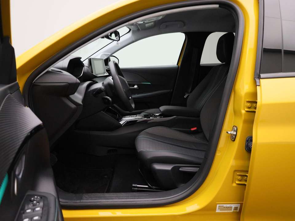 Peugeot e-208 - Imagem 9