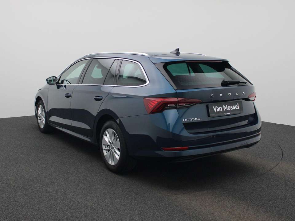 Skoda Octavia - Imagem 2