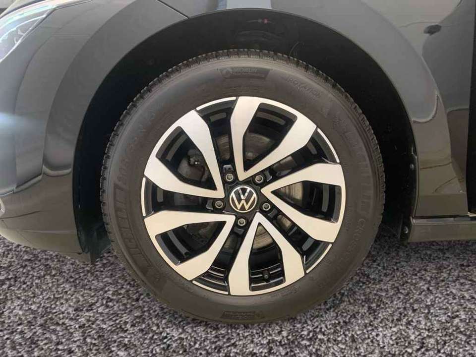 Volkswagen Golf - Imagem 5