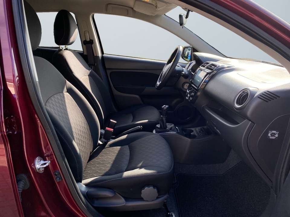 Mitsubishi Space Star - Imagem 10