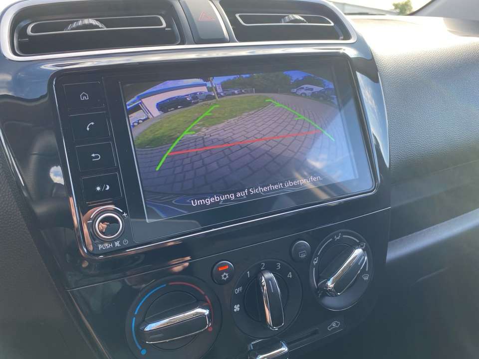 Mitsubishi Space Star - Imagem 13