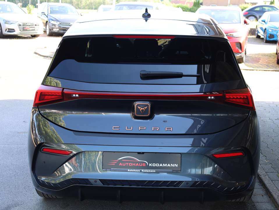 CUPRA Born - Imagem 9