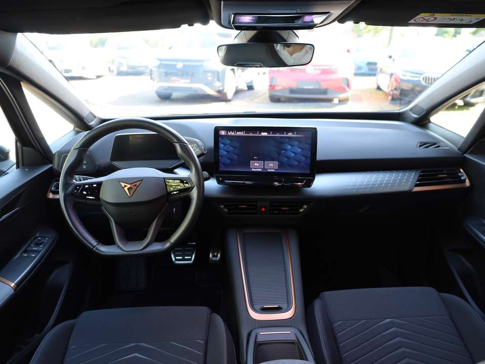 CUPRA Born - Imagem 12