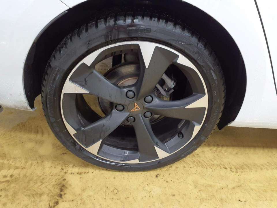 CUPRA Leon - Imagem 11