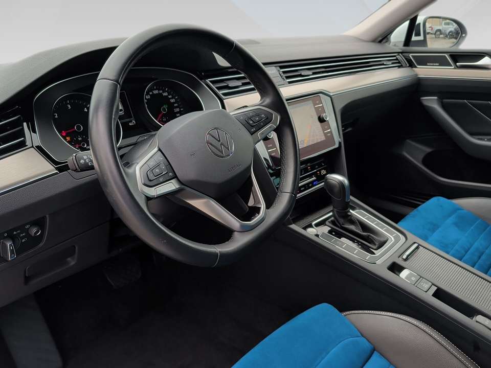Volkswagen Passat Variant - Imagem 14