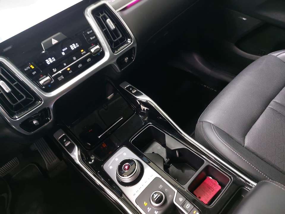 Kia Sorento - Imagem 13