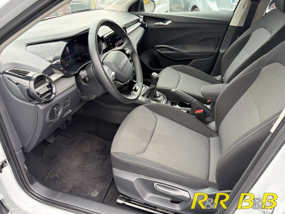 Skoda Fabia - Imagem 9
