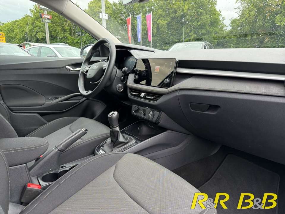 Skoda Fabia - Imagem 12
