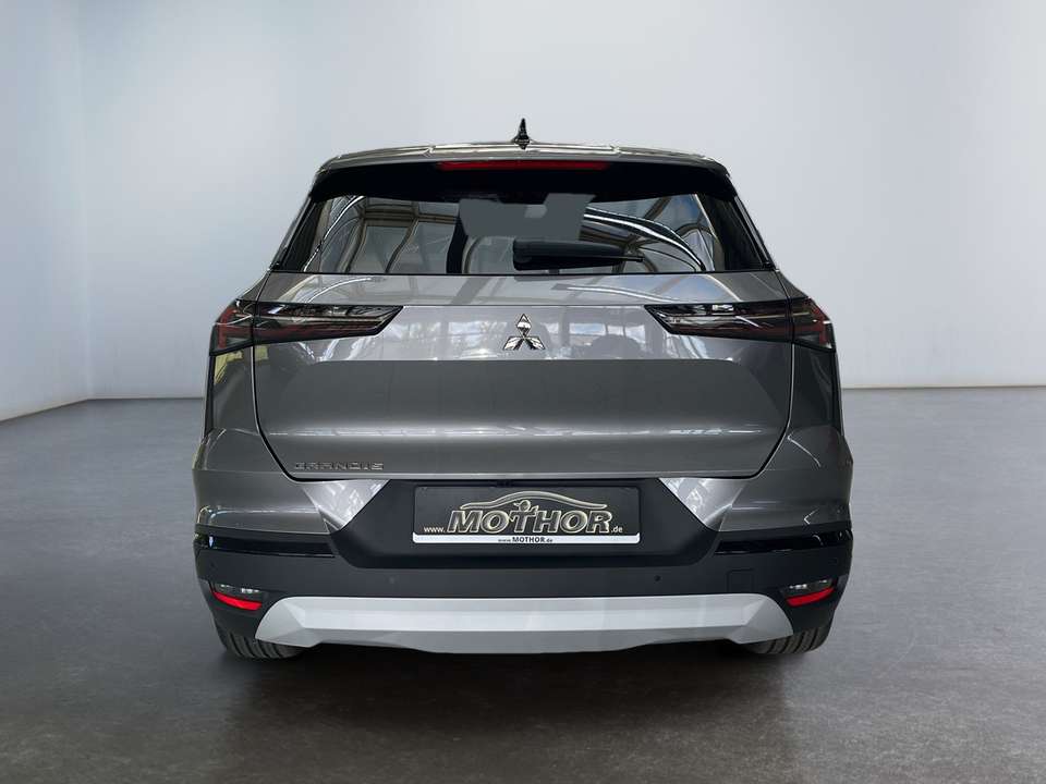 Mitsubishi Grandis - Imagem 5