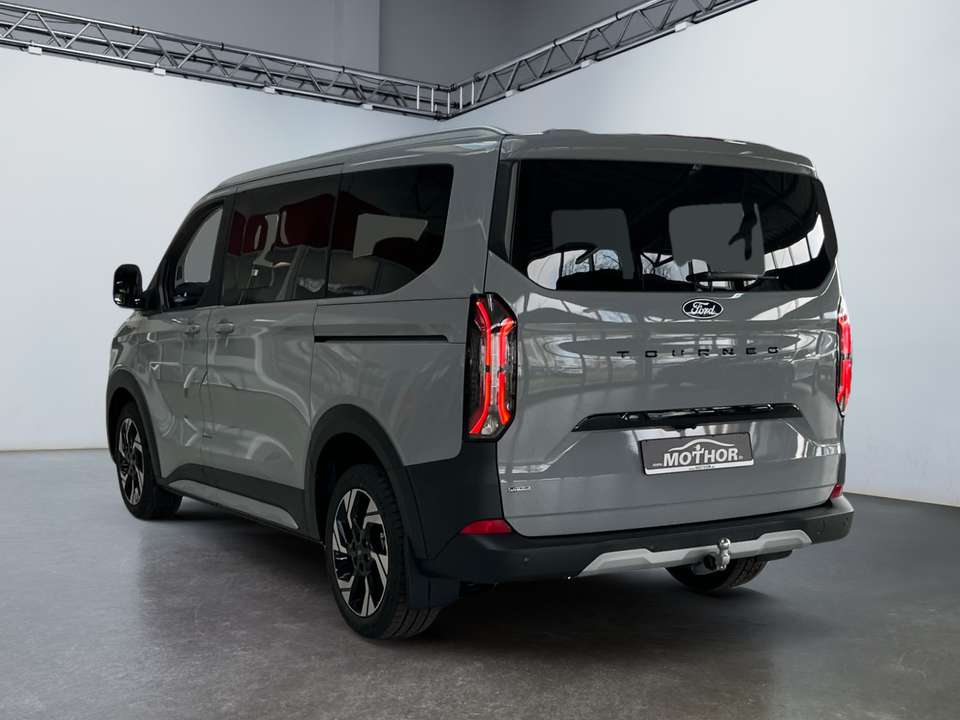 Ford Tourneo Custom - Imagem 4