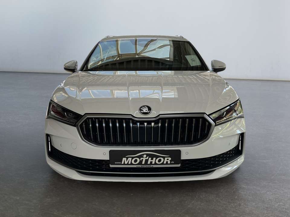 Skoda Superb - Imagem 6