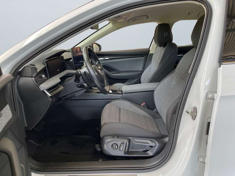 Skoda Superb - Imagem 7