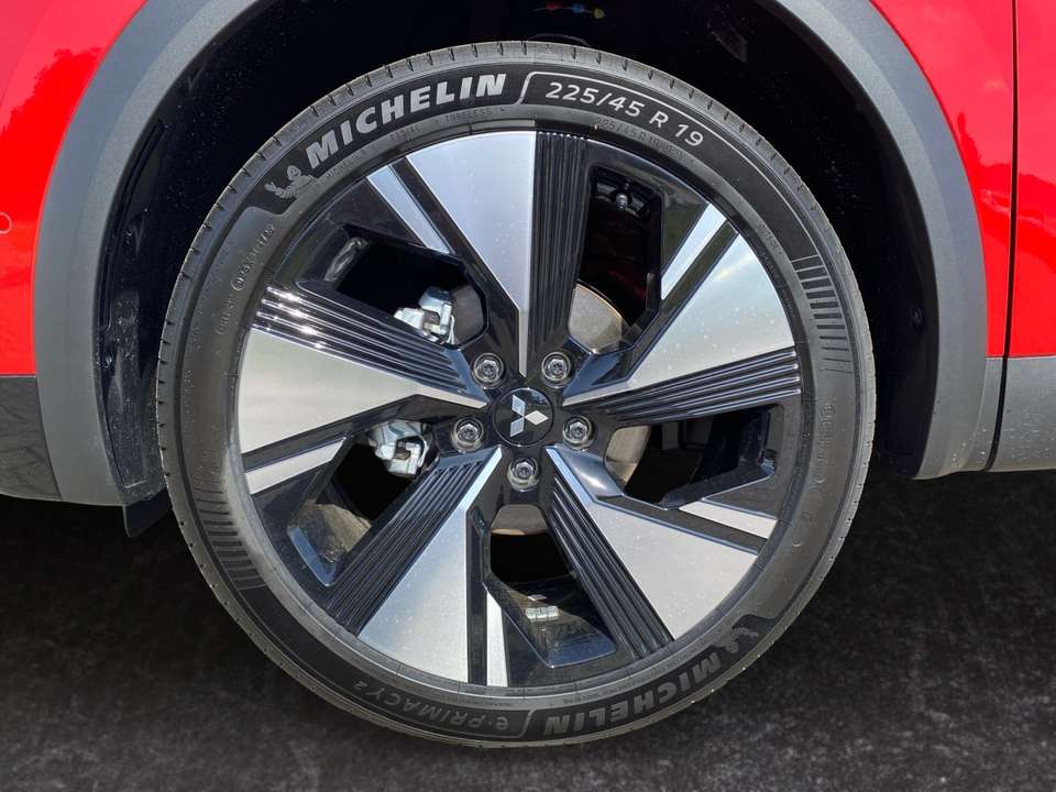 Mitsubishi Grandis - Imagem 15