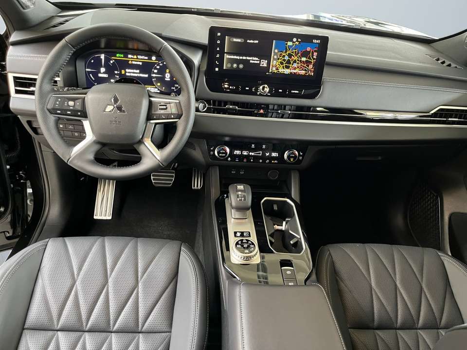 Mitsubishi Outlander - Imagem 8